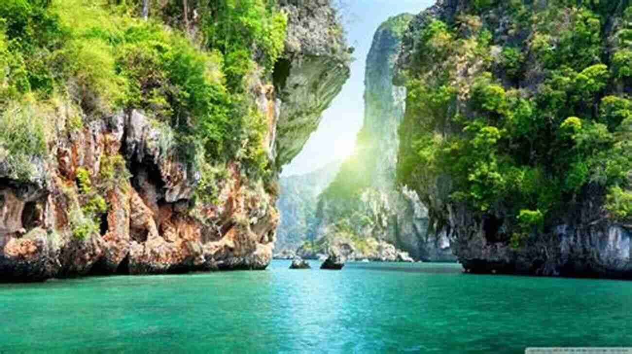 30 Days In Thailand: How To See Thailand From The Mountains To The Beaches In 30 30 Days In Thailand How To See Thailand From The Mountains To The Beaches In 30 Days (Thai Travel Guide 3)