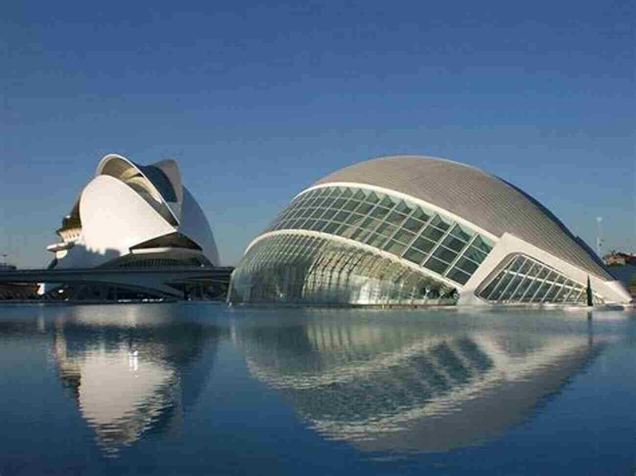 Be Captivated By The Modern Marvels Of City Of Arts And Sciences In Valencia From Gaudi S City To Granada S Red Palace (The Someday Travels 2)