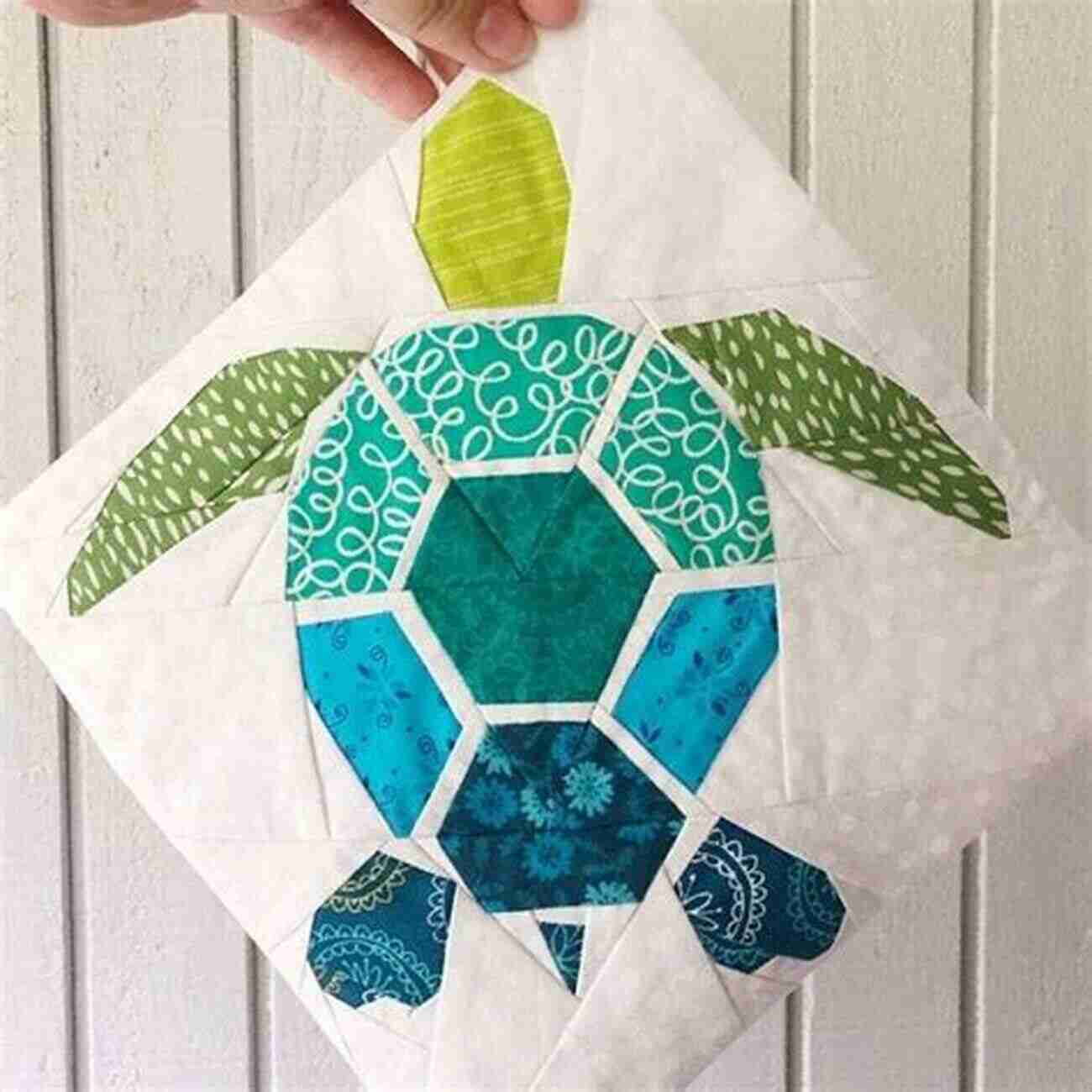 Charming Paper Pieced Turtle Pattern Adorable Animal Quilting: 20+ Charming Patterns For Paper Pieced Dogs Cats Turtles Monkeys And More