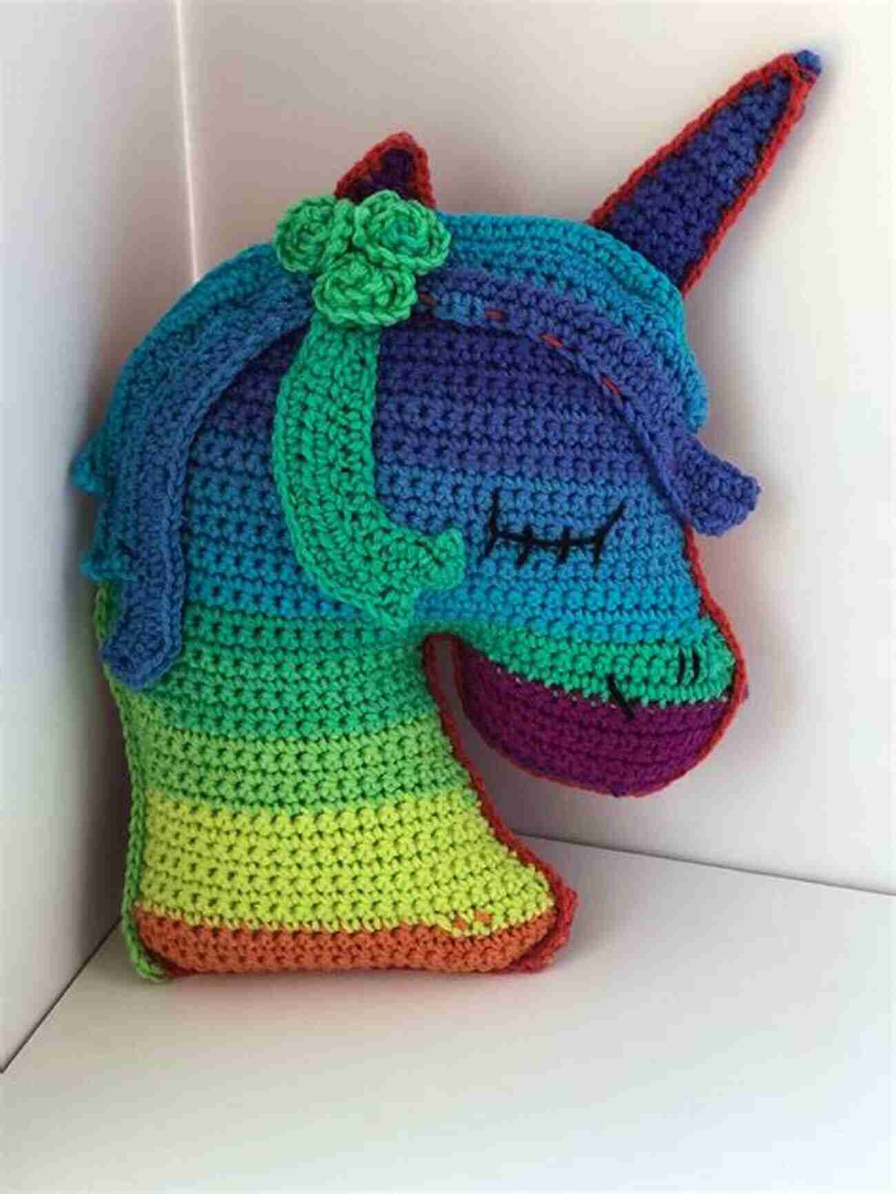 Crochet Unicorn Fun Animal Pillows: 9 Huggable Friends To Stitch For Little Ones (Crochet)