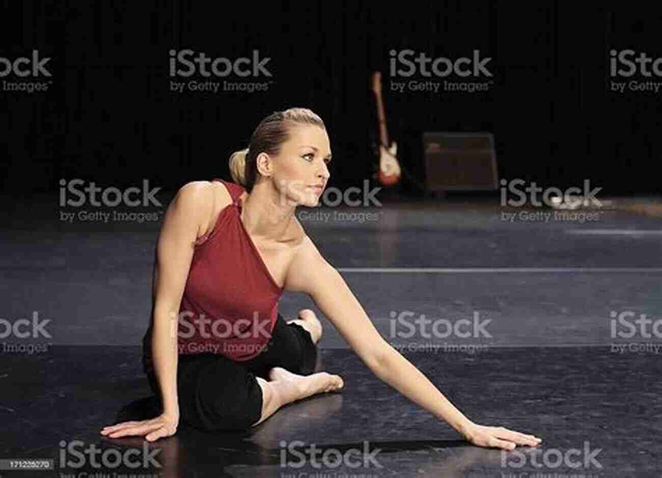 Emily Thompson A Passionate Dancer Stretching Before A Performance. Further Steps 2: Fourteen Choreographers On What S The R A G E In Modern Dance