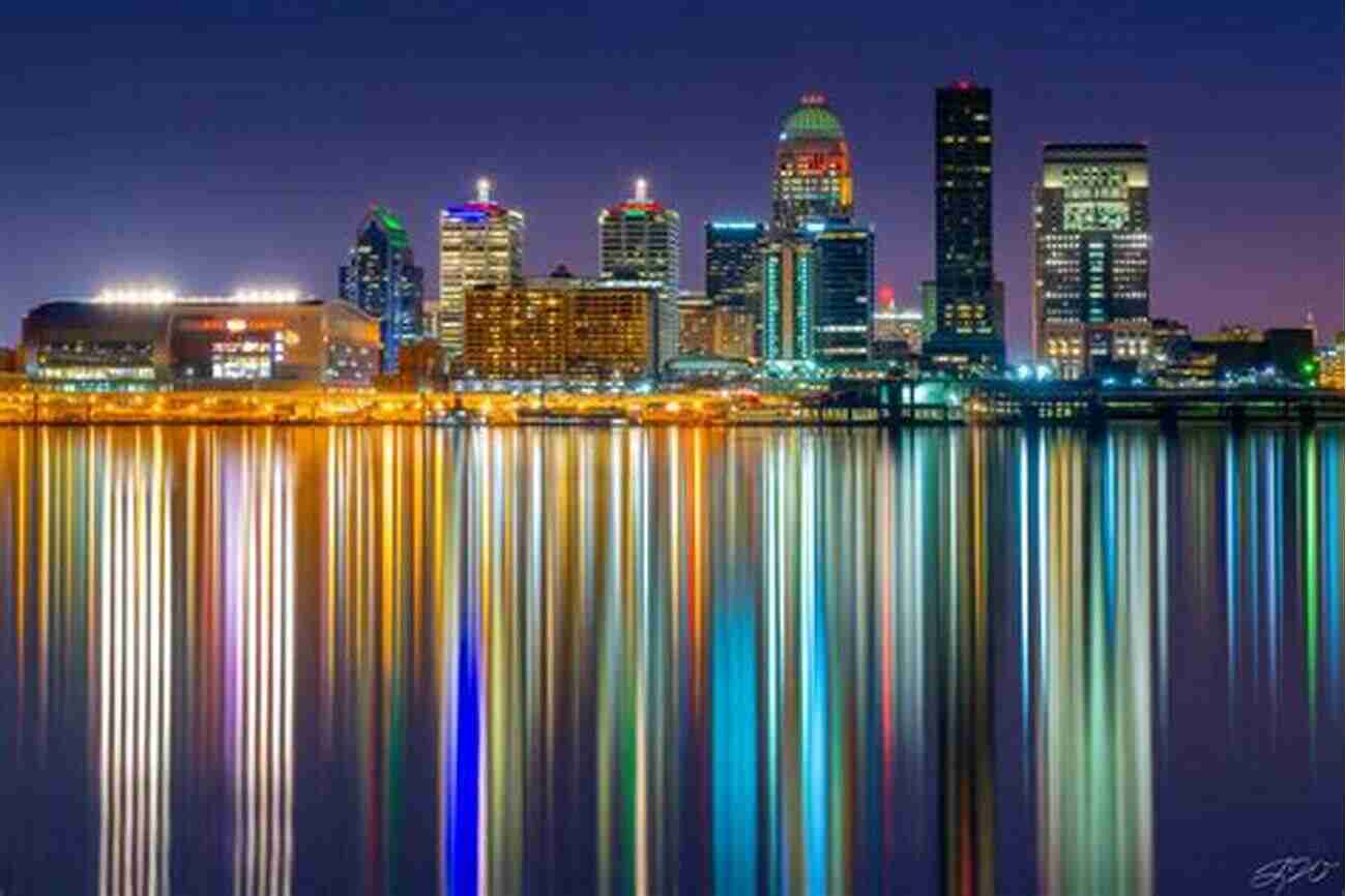 Explore The Vibrant City Of Louisville, Kentucky! Louisville Travel Guide (Unanchor) Three Days In Derby City