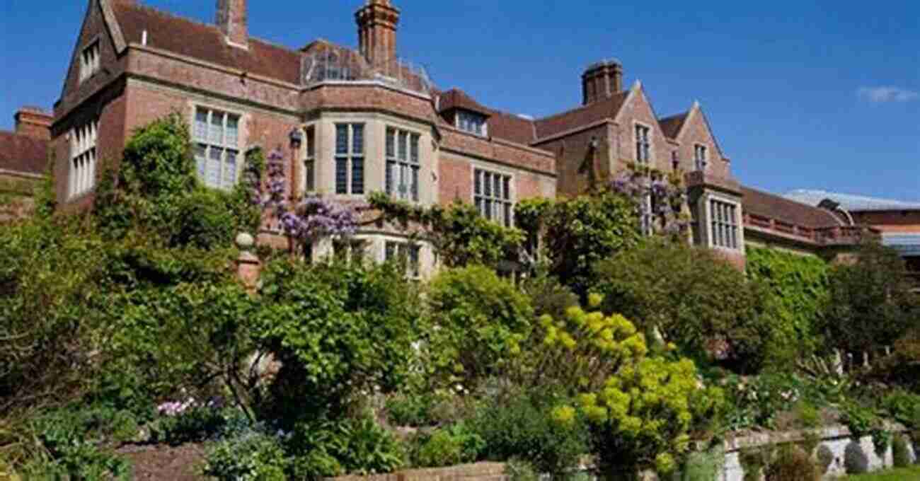 Glyndebourne: The Birthplace Of Their Dream The Moderate Soprano David Hare