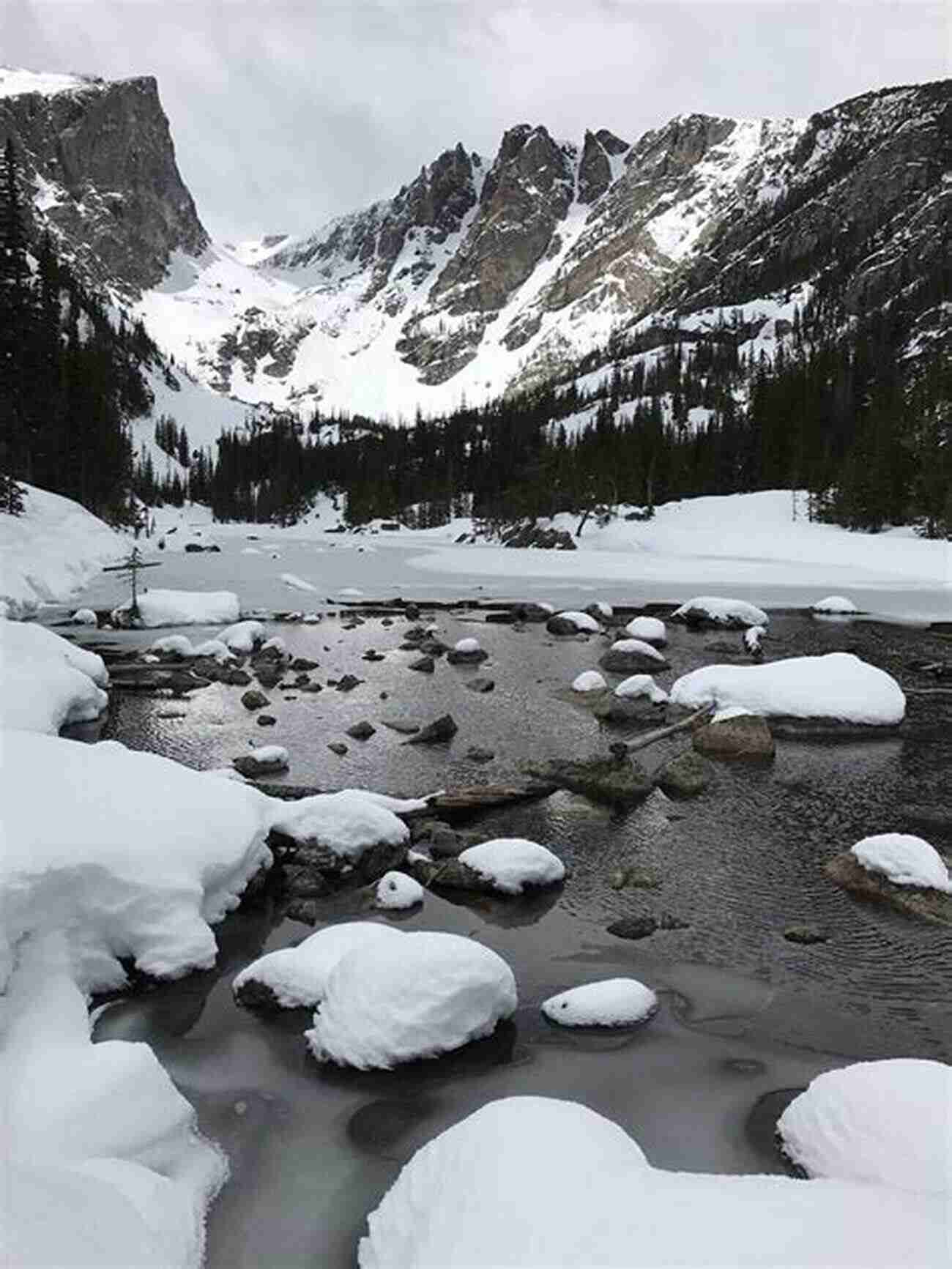 Hike To Dream Lake For A Surreal Experience Best Easy Day Hikes Rocky Mountain National Park (Best Easy Day Hikes Series)