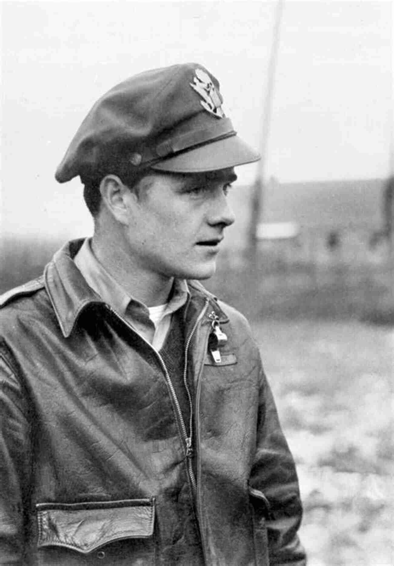 Major William T. Whisner Standing Next To His F 86 Sabre After A Successful Combat Mission. F 86 Sabre Aces Of The 51st Fighter Wing (Aircraft Of The Aces 70)