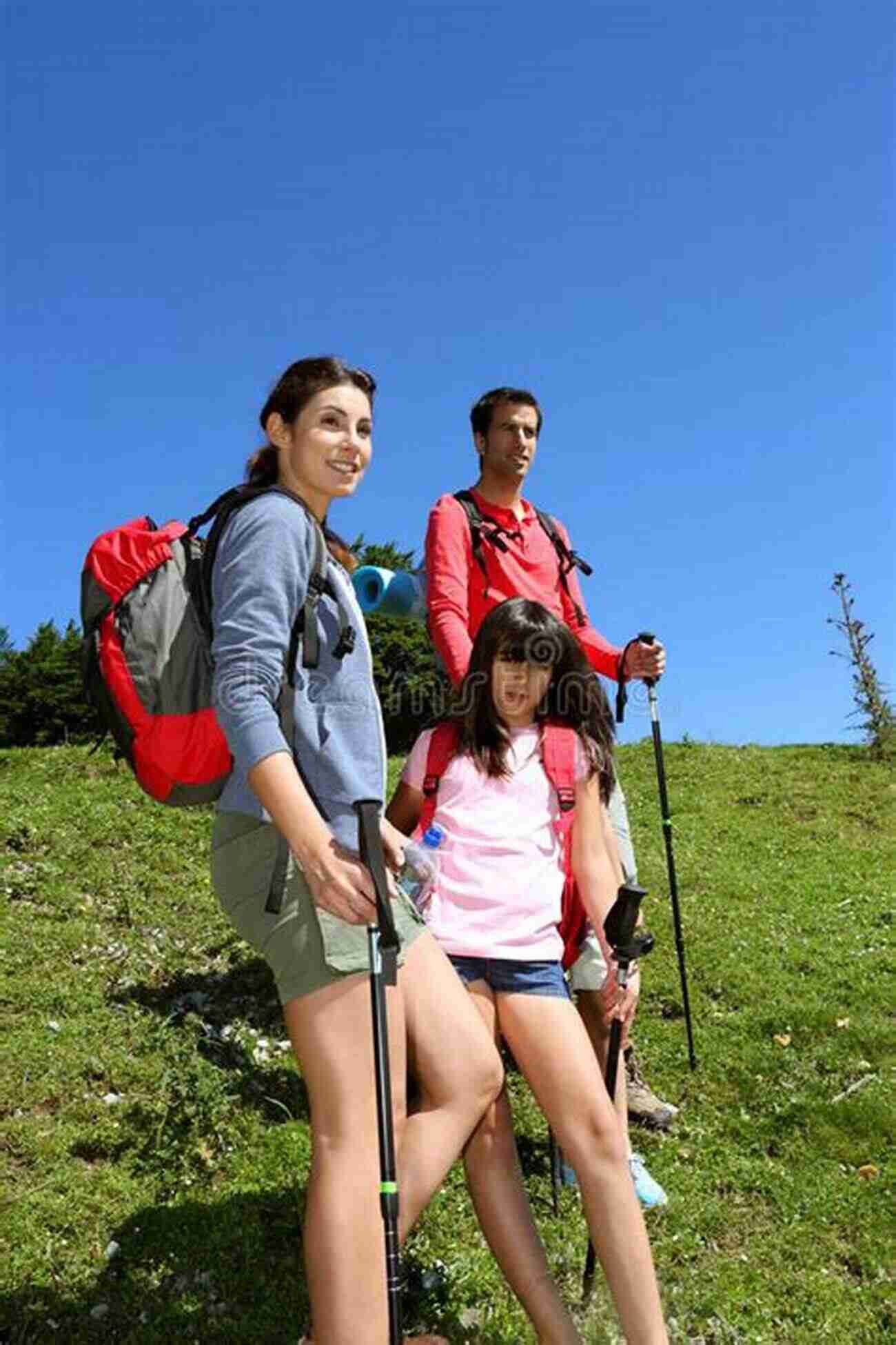 Parent And Child Hiking 11+ GL Maths Practice Papers: Ages 10 11 Pack 1 (with Parents Guide): For The 2022 Tests (CGP 11+ GL)