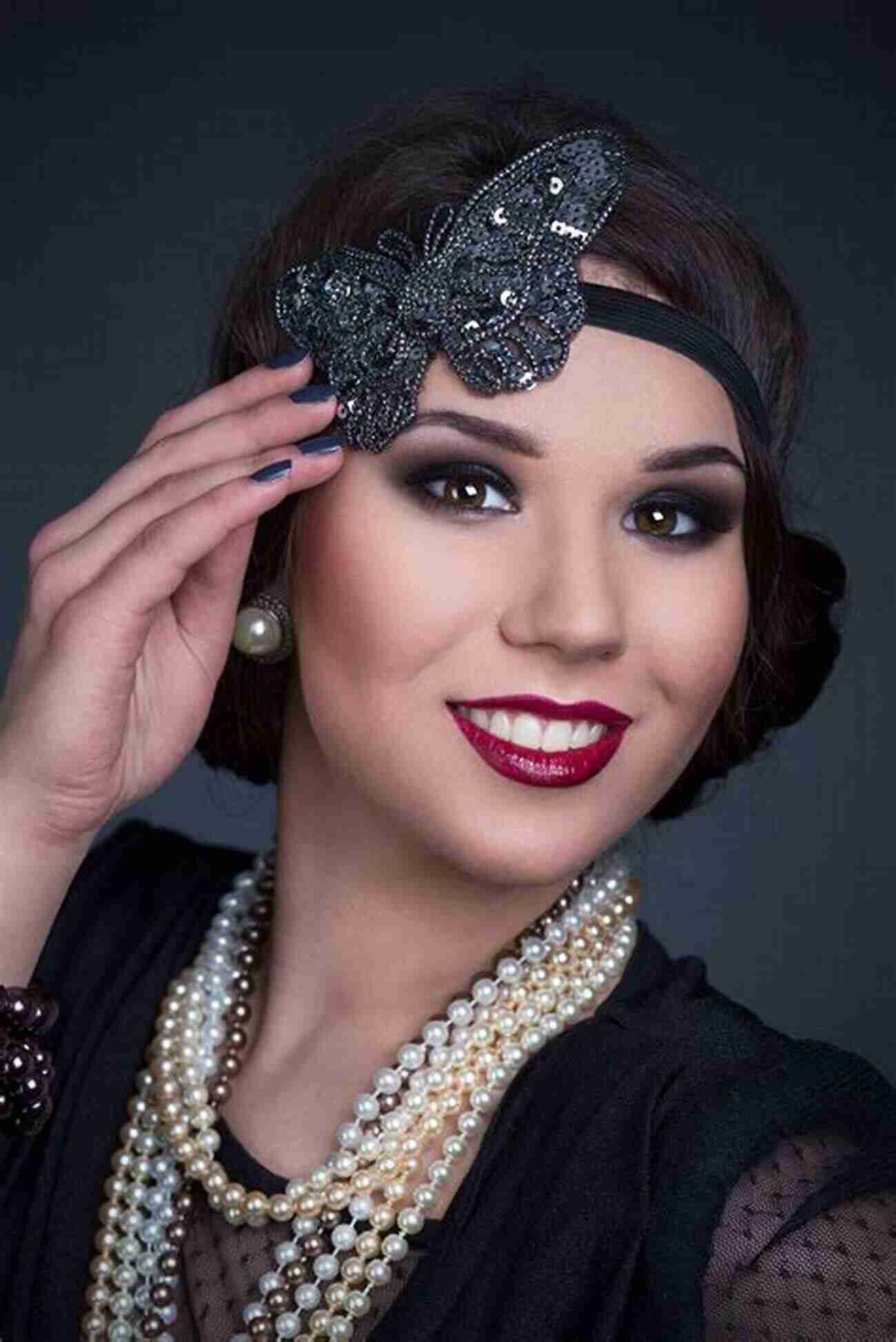 Roaring Twenties Makeup HAIRSTYLES AND MAKE UP THROUGHOUT THE CENTURIES